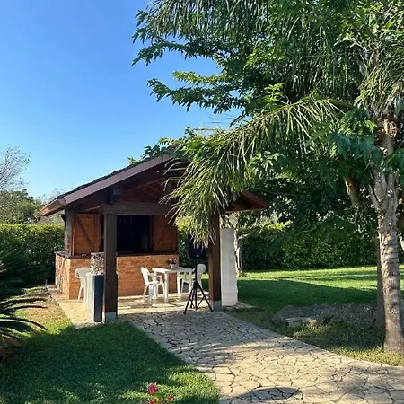 Paradiso Villa Latiano